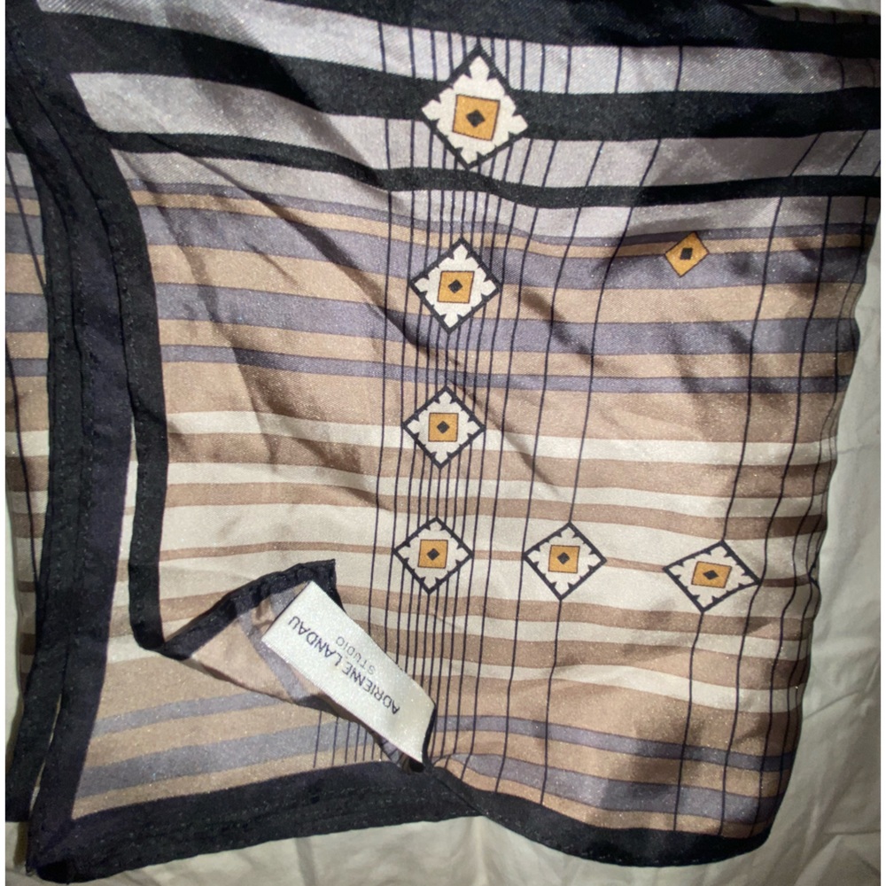 Adrianne Landeu scarf